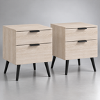 Lot de deux tables de chevet effet chêne à deux tiroirs sur fond argenté