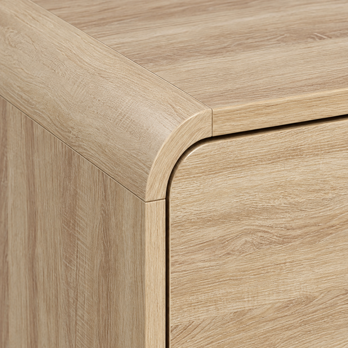 Détail de l’angle arrondi et du décor bois
