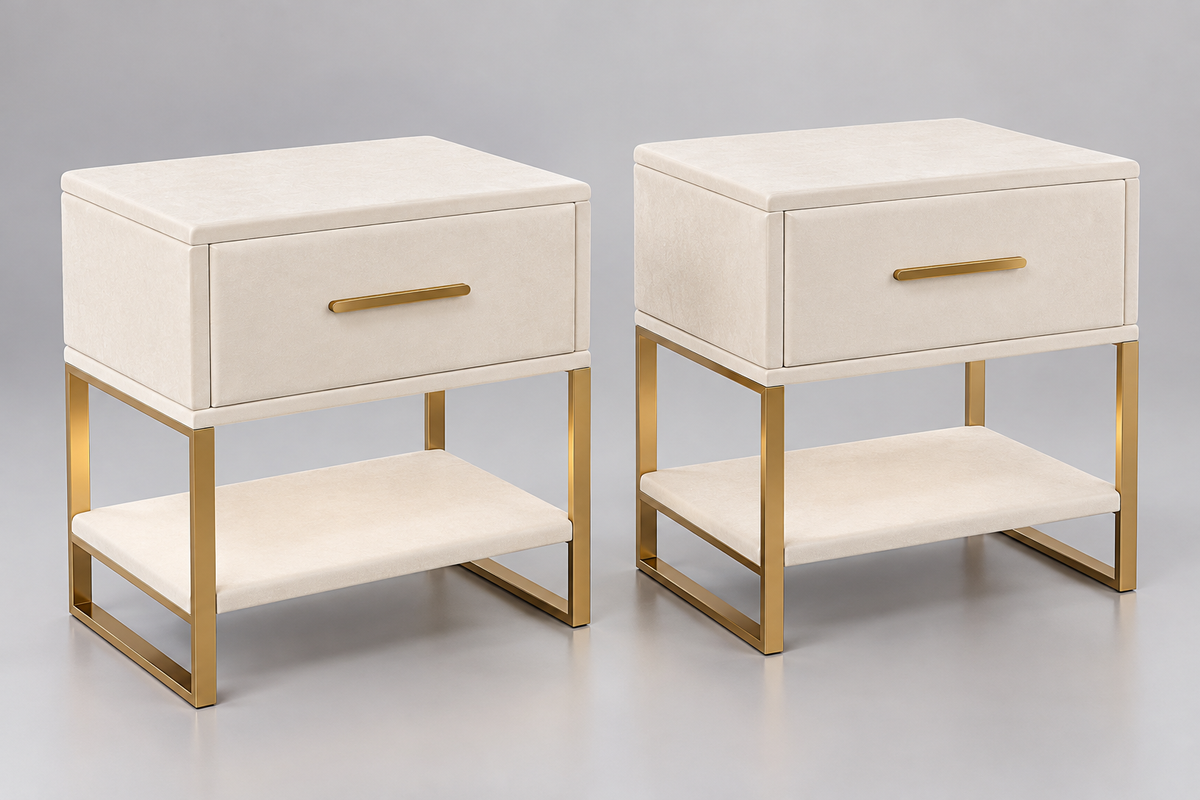 Lot de 2 tables de chevet Style B sur fond argenté
