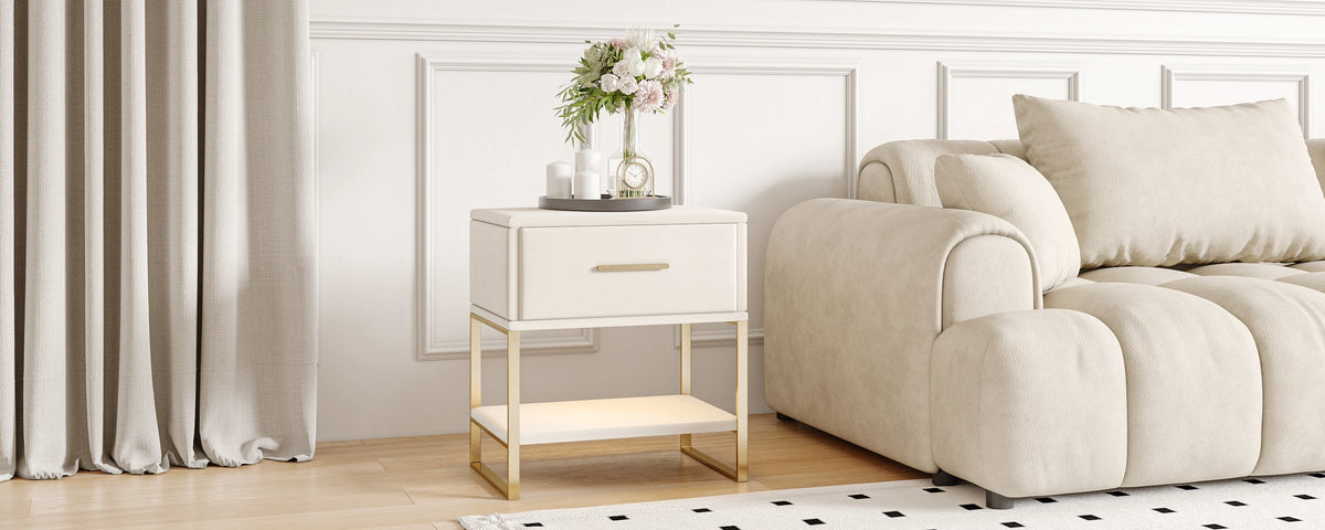 Lot de 2 tables de chevet blanches avec pieds dorés